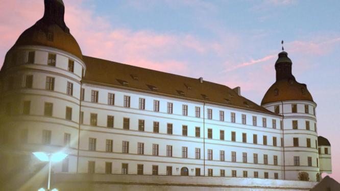 Neuburg Ferienwohnung Am Schloss นอยบวร์ก อันแดร์ โดเนา ภายนอก รูปภาพ